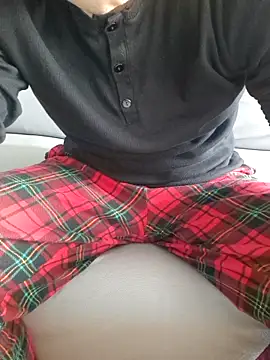 praqun2021 online show from 02/21/26, 11:22