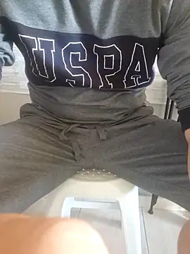 Snapshot of praqun2021 chatting on 03/13/26, 11:28 praqun2021 online show from 03/13/26, 11:28