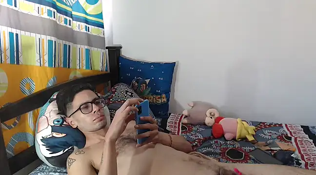 Snapshot of alisterxxx chatting on 01/19/25, 09:45 alisterxxx online show from 01/19/25, 09:45