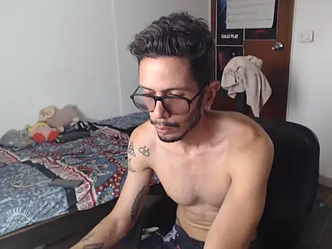 alisterxxx online show from 05/25/26, 03:18