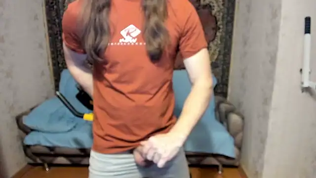 Snapshot of Marrymepls chatting on 01/19/25, 10:17 Marrymepls online show from 01/19/25, 10:17