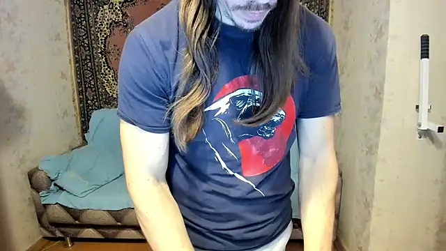 Snapshot of Marrymepls chatting on 01/24/25, 04:17 Marrymepls online show from 01/24/25, 04:17