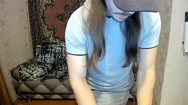 Snapshot of Marrymepls chatting on 02/01/25, 05:39 Marrymepls online show from 02/01/25, 05:39