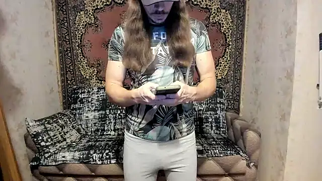 Snapshot of Marrymepls chatting on 02/03/25, 03:17 Marrymepls online show from 02/03/25, 03:17