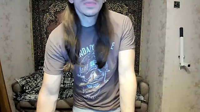 Snapshot of Marrymepls chatting on 02/08/25, 03:42 Marrymepls online show from 02/08/25, 03:42