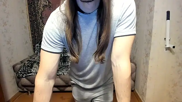 Snapshot of Marrymepls chatting on 02/17/25, 06:48 Marrymepls online show from 02/17/25, 06:48