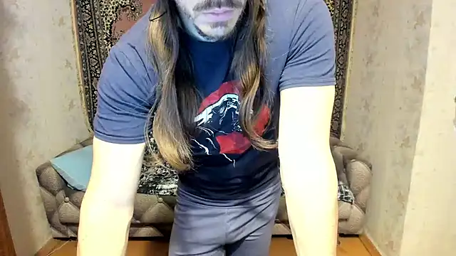 Snapshot of Marrymepls chatting on 03/07/25, 10:32 Marrymepls online show from 03/07/25, 10:32