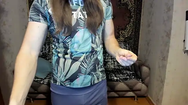 Snapshot of Marrymepls chatting on 03/08/25, 10:34 Marrymepls online show from 03/08/25, 10:34