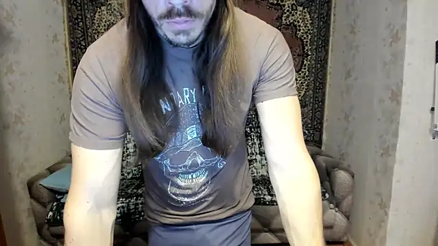 Snapshot of Marrymepls chatting on 03/10/25, 01:45 Marrymepls online show from 03/10/25, 01:45