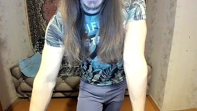 Snapshot of Marrymepls chatting on 03/18/25, 06:37 Marrymepls online show from 03/18/25, 06:37