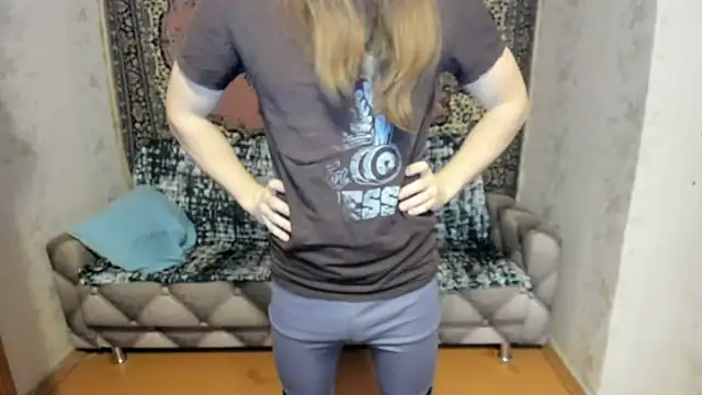 Snapshot of Marrymepls chatting on 03/20/25, 01:57 Marrymepls online show from 03/20/25, 01:57