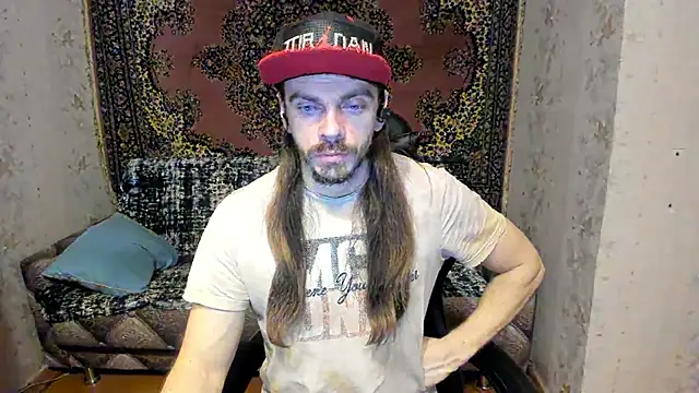 Snapshot of Marrymepls chatting on 03/22/25, 08:59 Marrymepls online show from 03/22/25, 08:59