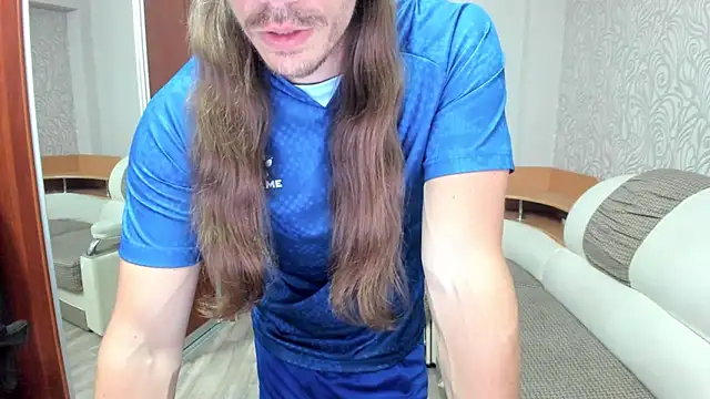 Snapshot of Marrymepls chatting on 09/09/25, 03:33 Marrymepls online show from 09/09/25, 03:33