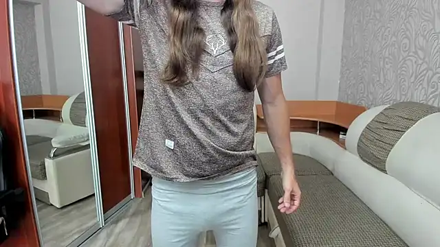 Snapshot of Marrymepls chatting on 09/11/25, 05:29 Marrymepls online show from 09/11/25, 05:29