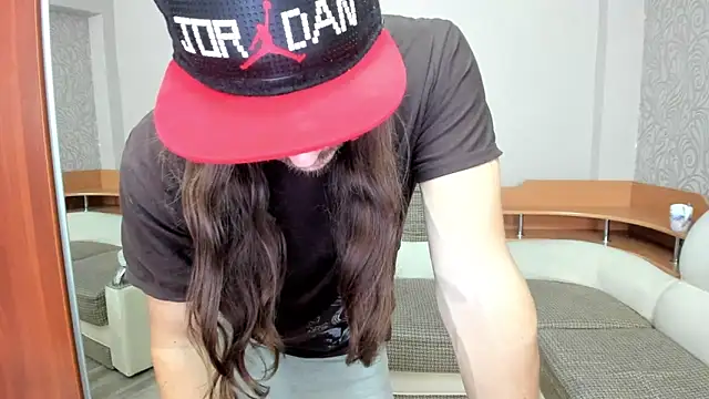 Snapshot of Marrymepls chatting on 09/24/25, 02:15 Marrymepls online show from 09/24/25, 02:15