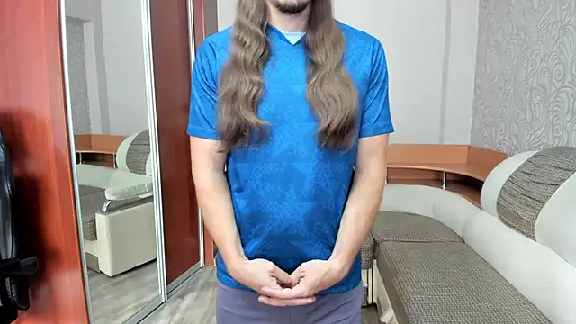 Snapshot of Marrymepls chatting on 09/27/25, 02:16 Marrymepls online show from 09/27/25, 02:16