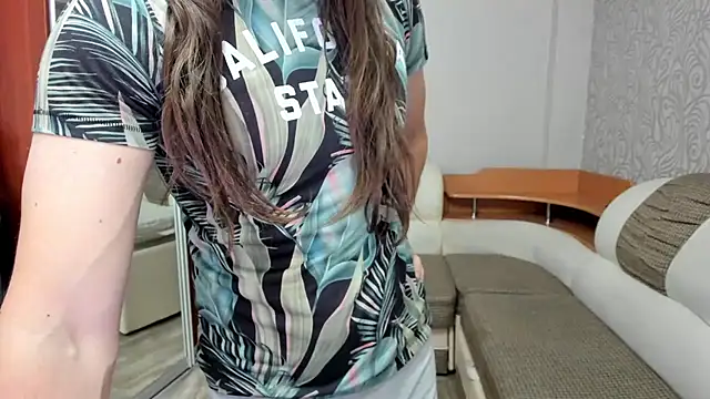 Snapshot of Marrymepls chatting on 10/08/25, 07:39 Marrymepls online show from 10/08/25, 07:39