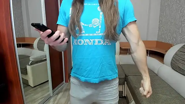 Snapshot of Marrymepls chatting on 11/02/25, 05:21 Marrymepls online show from 11/02/25, 05:21