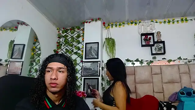 thamarasehein online show from 11/11/25, 10:48