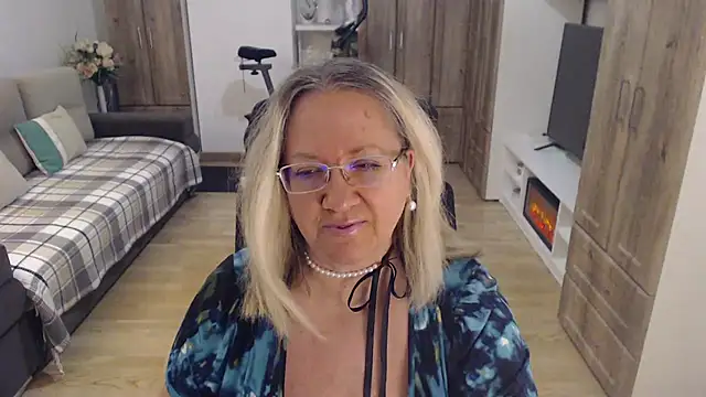 Raisshy online show from 03/12/25, 05:13