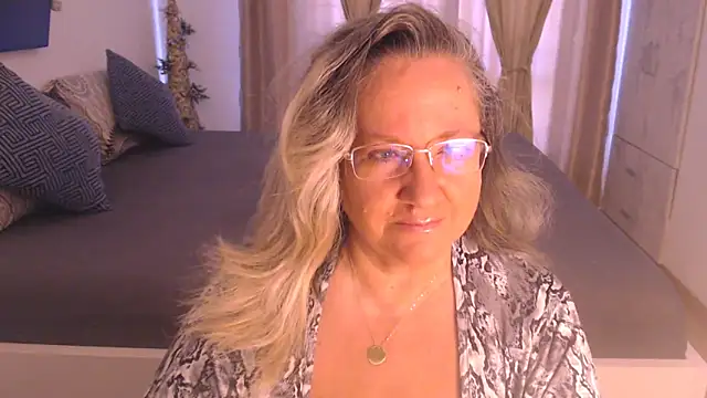 Raisshy online show from 09/21/25, 09:55