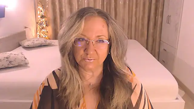 Raisshy online show from 02/13/26, 07:04