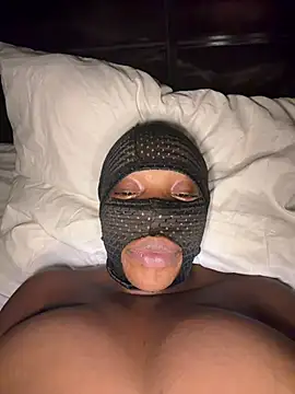 Snapshot of Ebony_nasty_girl chatting on 04/20/26, 07:59 Ebony nasty girl online show from 04/20/26, 07:59