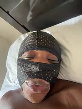 Ebony nasty girl online show from 04/26/26, 10:13