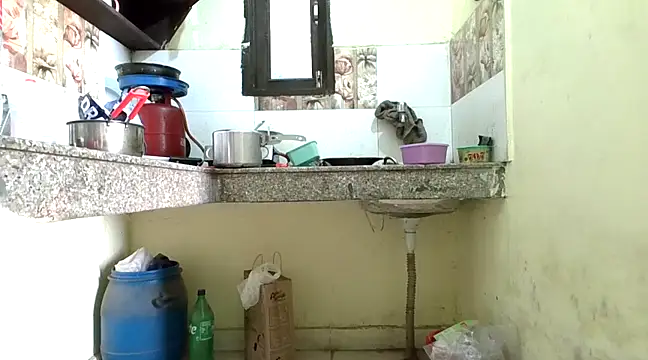 Snapshot of rickbbc09 chatting on 03/02/25, 06:37 rickbbc09 online show from 03/02/25, 06:37