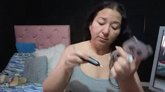 katifoxx online show from 04/03/26, 03:32