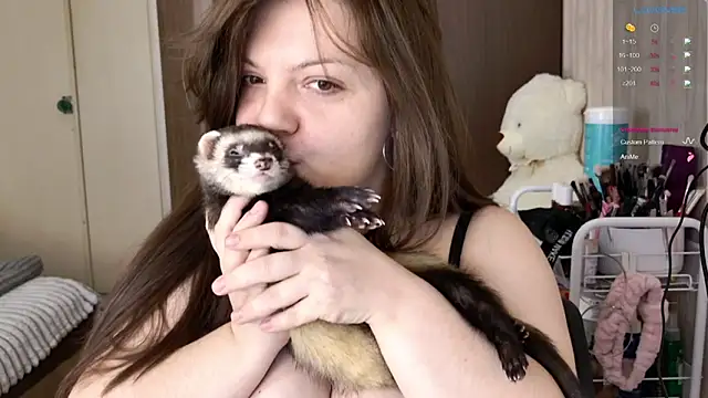 Snapshot of cutewhip chatting on 10/23/25, 05:01 cutewhip online show from 10/23/25, 05:01