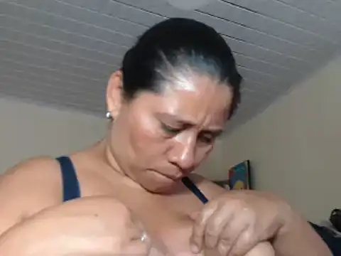 adrixxx38 online show from 03/22/25, 05:20