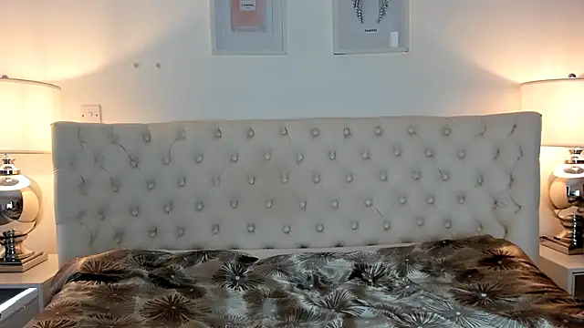 Snapshot of JessicaJames23 chatting on 02/17/26, 10:23 JessicaJames23 online show from 02/17/26, 10:23