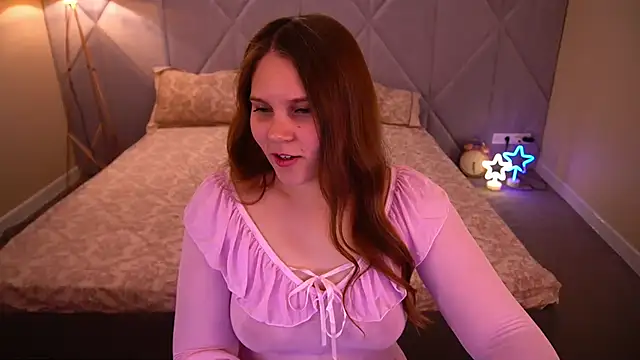 Snapshot of VinnaSky chatting on 04/29/26, 06:50 VinnaSky online show from 04/29/26, 06:50