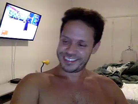 FelipeRiver online show from 02/06/25, 02:22