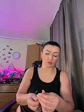 Hotangel75 online show from 02/12/26, 09:15