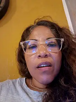 mila38 online show from 11/25/25, 09:37