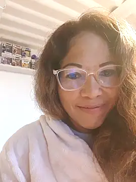 mila38 online show from 12/14/25, 05:51