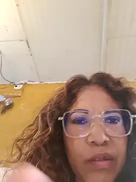 mila38 online show from 05/21/26, 07:04