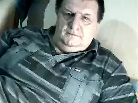 Snapshot of Vyrtous579 chatting on 02/11/25, 02:57 Vyrtous579 online show from 02/11/25, 02:57