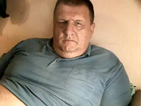 Snapshot of Vyrtous579 chatting on 10/02/25, 03:41 Vyrtous579 online show from 10/02/25, 03:41