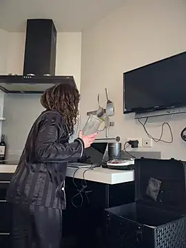 Clara-xoxo online show from 02/19/26, 09:27