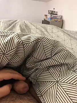 Snapshot of Lentbulant chatting on 02/28/25, 11:34 Lentbulant online show from 02/28/25, 11:34