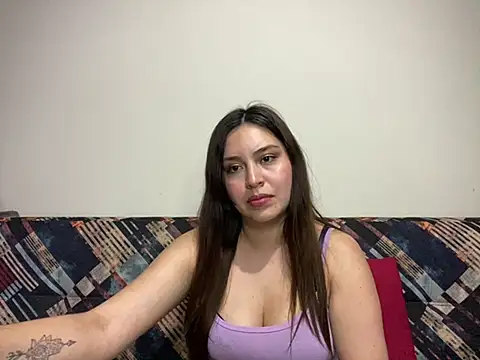 Snapshot of Jack_Emily1 chatting on 02/24/25, 12:20 Jack Emily1 online show from 02/24/25, 12:20