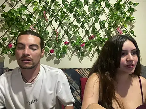 Snapshot of Jack_Emily1 chatting on 03/14/25, 01:16 Jack Emily1 online show from 03/14/25, 01:16