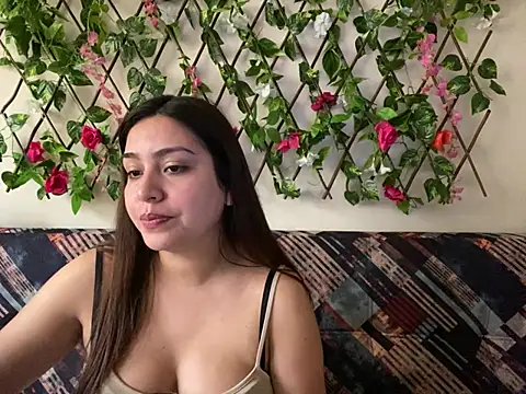 Snapshot of Jack_Emily1 chatting on 03/19/25, 04:34 Jack Emily1 online show from 03/19/25, 04:34