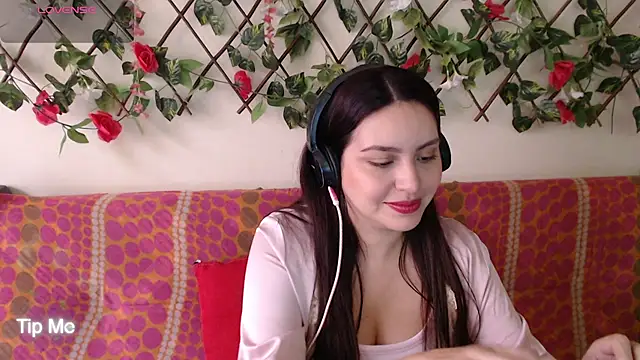 Snapshot of Jack_Emily1 chatting on 09/30/25, 06:02 Jack Emily1 online show from 09/30/25, 06:02