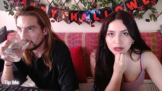 Snapshot of Jack_Emily1 chatting on 10/19/25, 09:04 Jack Emily1 online show from 10/19/25, 09:04