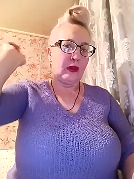 Snapshot of Cerd_Ayaz chatting on 12/18/25, 03:51 Cerd Ayaz online show from 12/18/25, 03:51