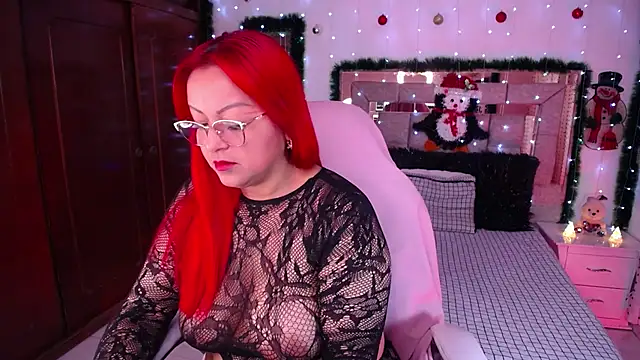 Snapshot of salomecastro_ chatting on 12/02/25, 03:23 salomecastro online show from 12/02/25, 03:23